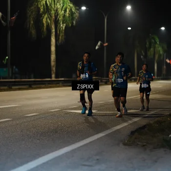 Runner Photo 5893621