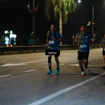 Runner Photo 5893630