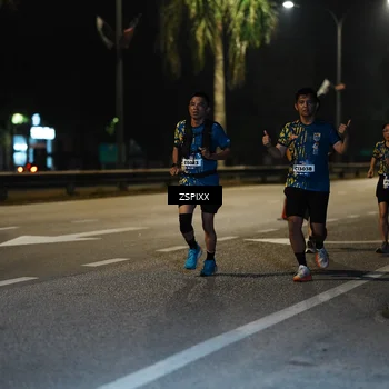 Runner Photo 5893634