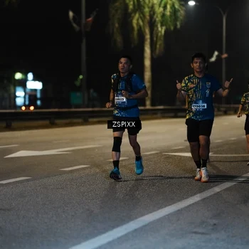 Runner Photo 5893647