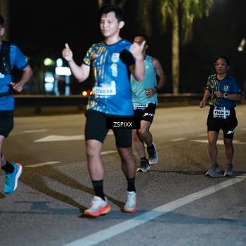 Runner Photo 5893652