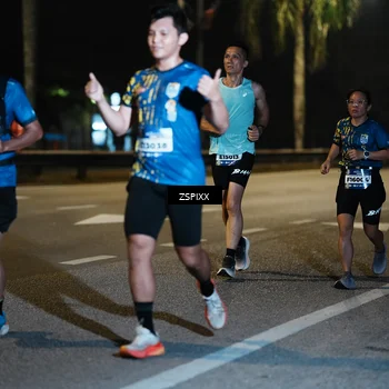 Runner Photo 5893656