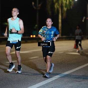 Runner Photo 5893663