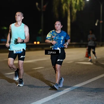 Runner Photo 5893664