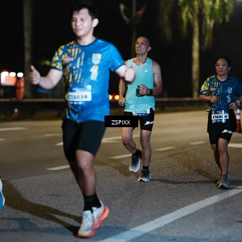 Runner Photo 5893665