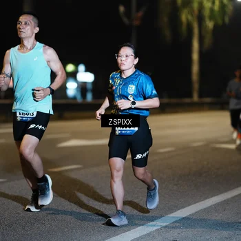 Runner Photo 5893670