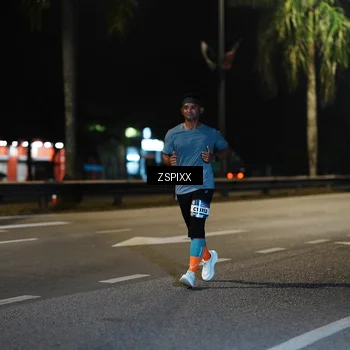 Runner Photo 5893678