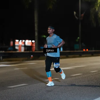 Runner Photo 5893685