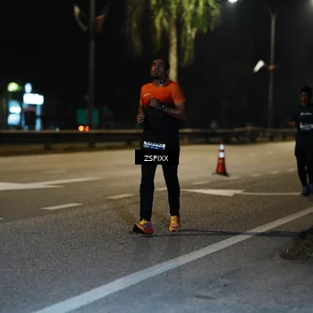 Runner Photo 5893711
