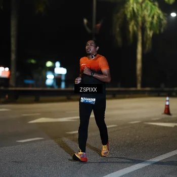 Runner Photo 5893723