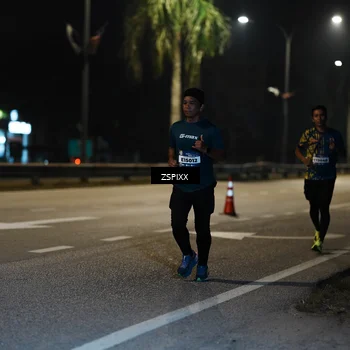 Runner Photo 5893730