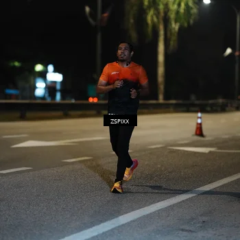 Runner Photo 5893732