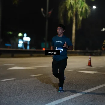 Runner Photo 5893740