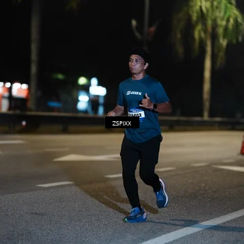 Runner Photo 5893743