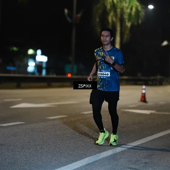Runner Photo 5893757