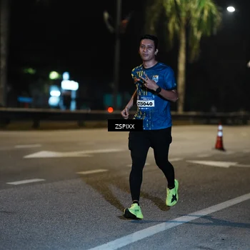 Runner Photo 5893759