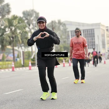 Runner Photo 5896065