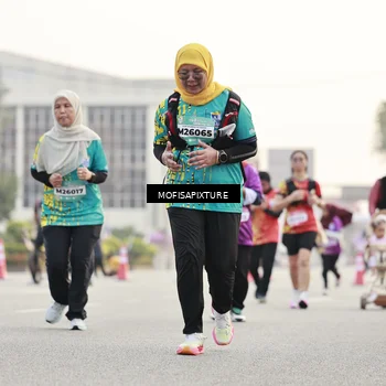 Runner Photo 5896160