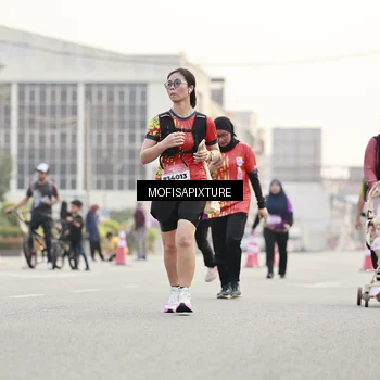 Runner Photo 5896176