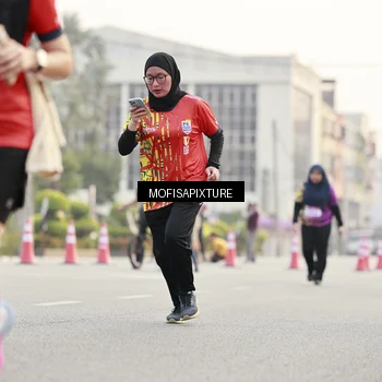 Runner Photo 5896179