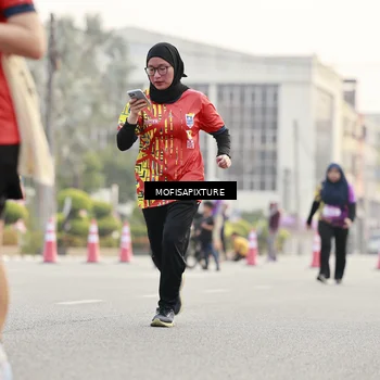 Runner Photo 5896210