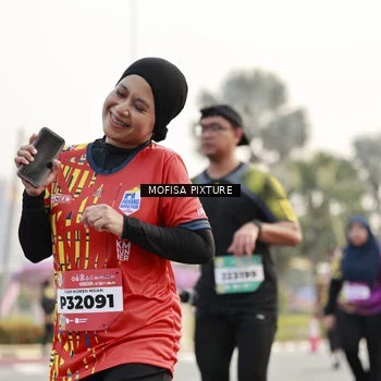 Runner Photo 5896245