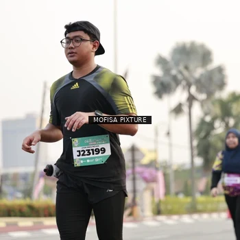 Runner Photo 5896247