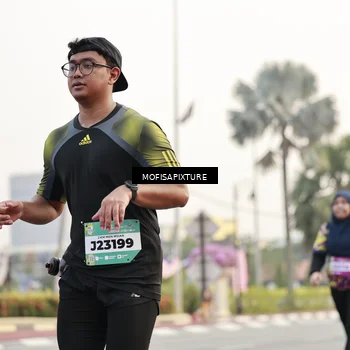 Runner Photo 5896254
