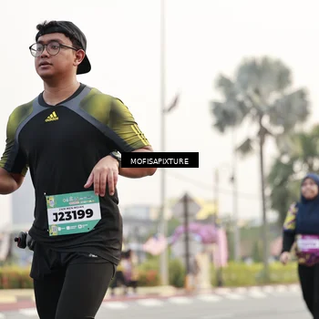 Runner Photo 5896262