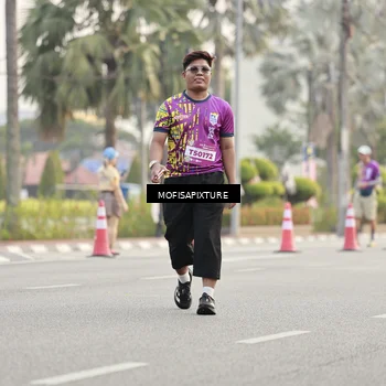 Runner Photo 5896267