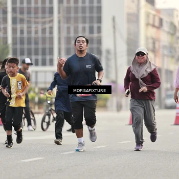 Runner Photo 5896289