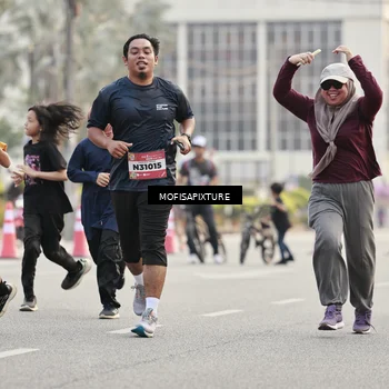 Runner Photo 5896301