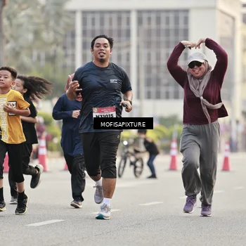 Runner Photo 5896302