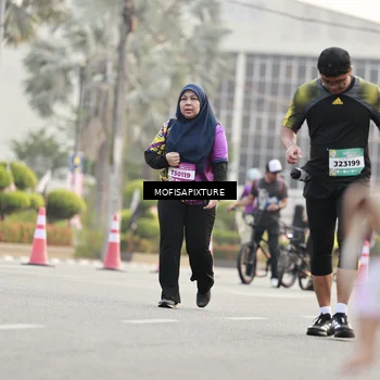 Runner Photo 5896303