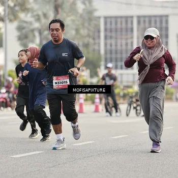 Runner Photo 5896306