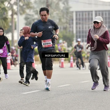 Runner Photo 5896308