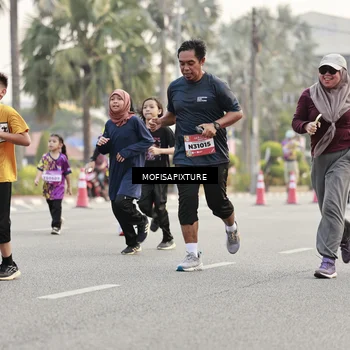 Runner Photo 5896317