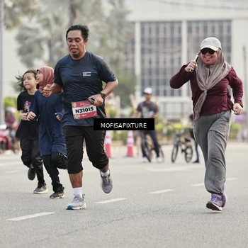 Runner Photo 5896319