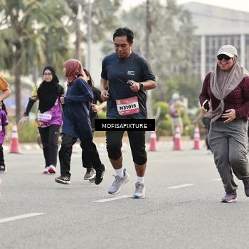 Runner Photo 5896333