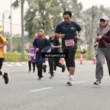 Runner Photo 5896340