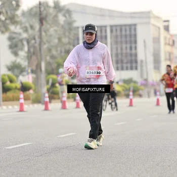 Runner Photo 5896343