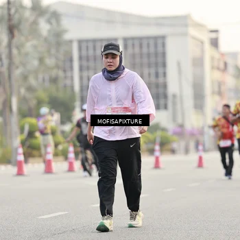 Runner Photo 5896345