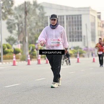 Runner Photo 5896346