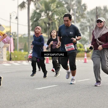 Runner Photo 5896350