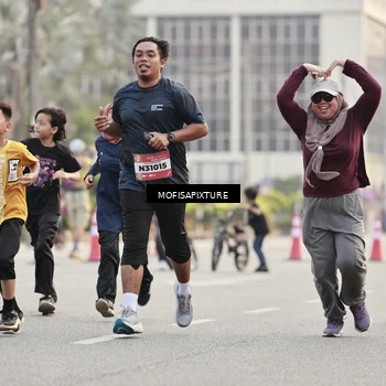 Runner Photo 5896352