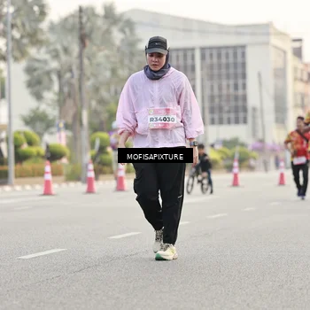 Runner Photo 5896353