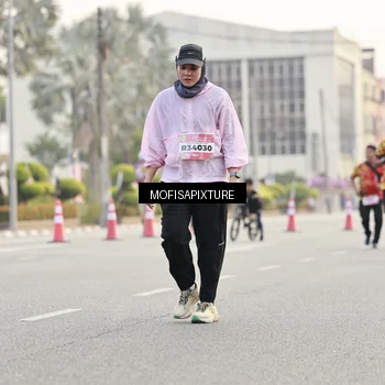 Runner Photo 5896361