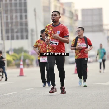 Runner Photo 5896383