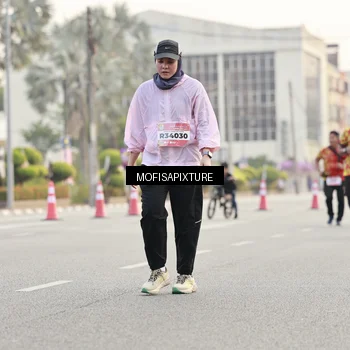 Runner Photo 5896398