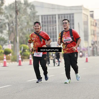 Runner Photo 5896413